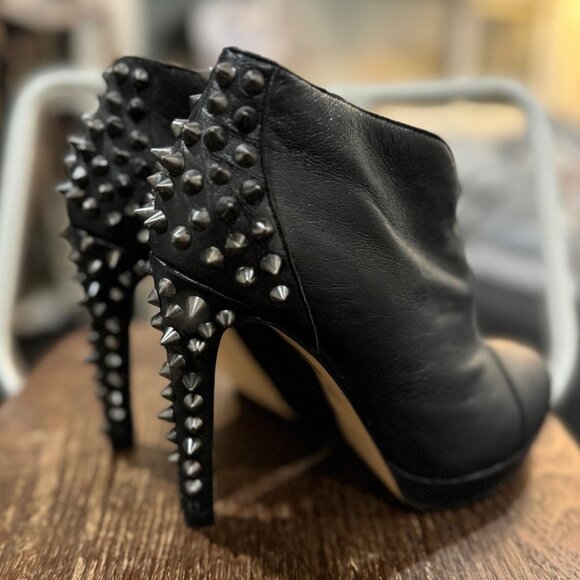 BCBGMAXAZRIA Spiky Studded Heel Boots, Black Size 6/36 - Picture 7 of 9